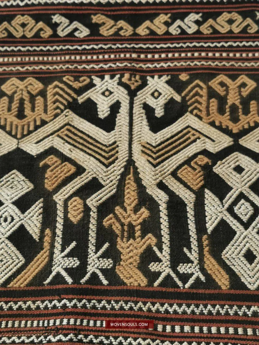 1144  Old Sumba Textile Lau Wuti Kau