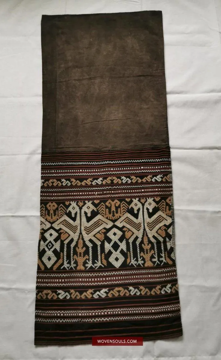 1144  Old Sumba Textile Lau Wuti Kau