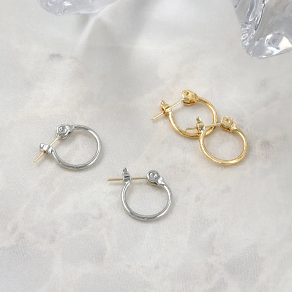 18K Gold Post Simple Hoop Earrings