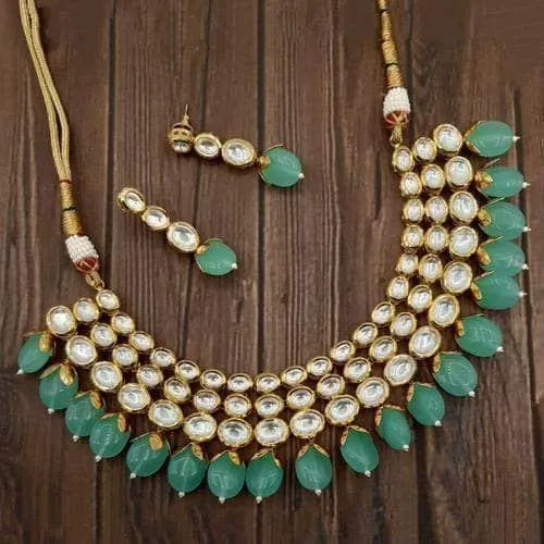 3 Line Ascending Kundan Necklace Set