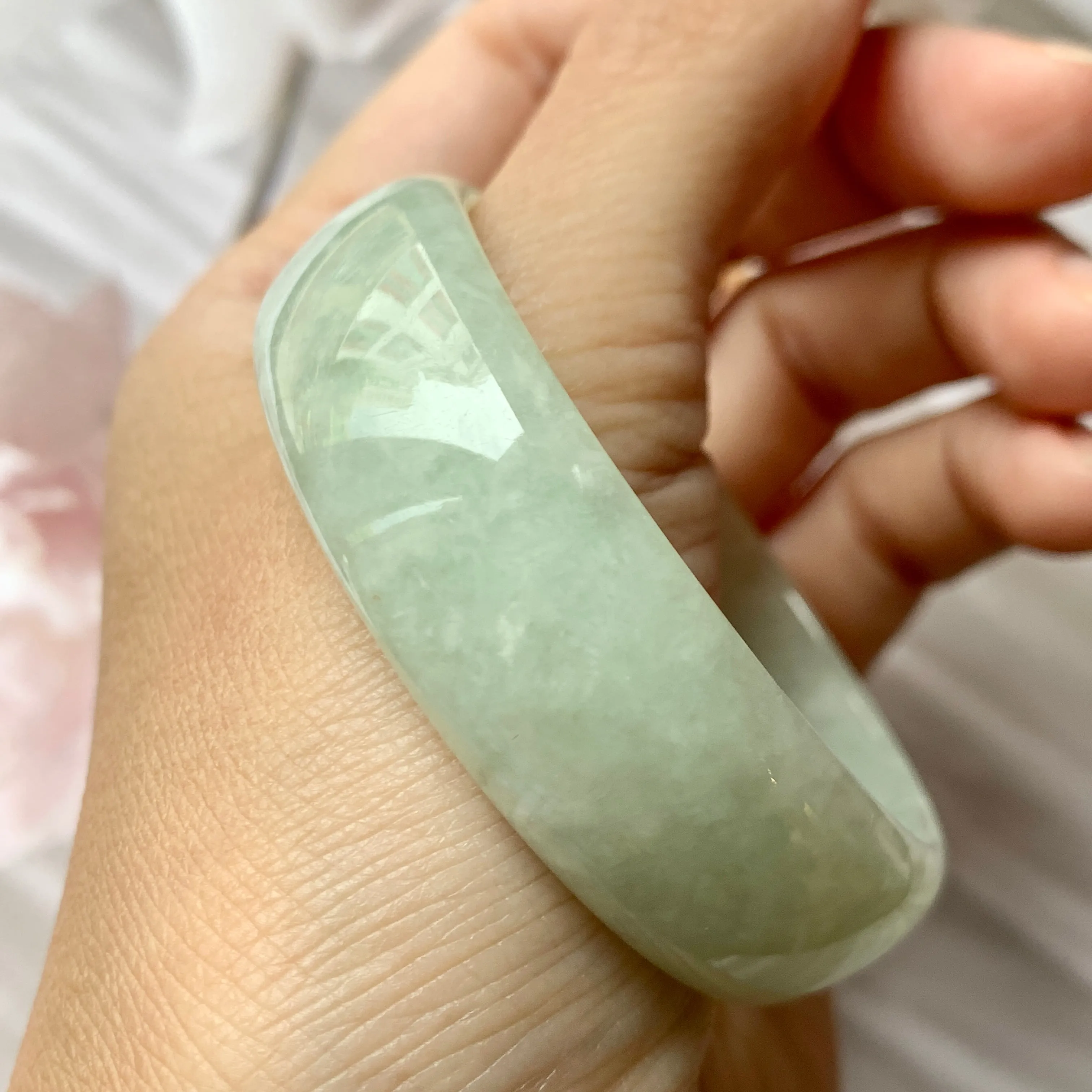 49.3mm A-Grade Natural Light Green Jadeite Modern Round Bangle No.151330