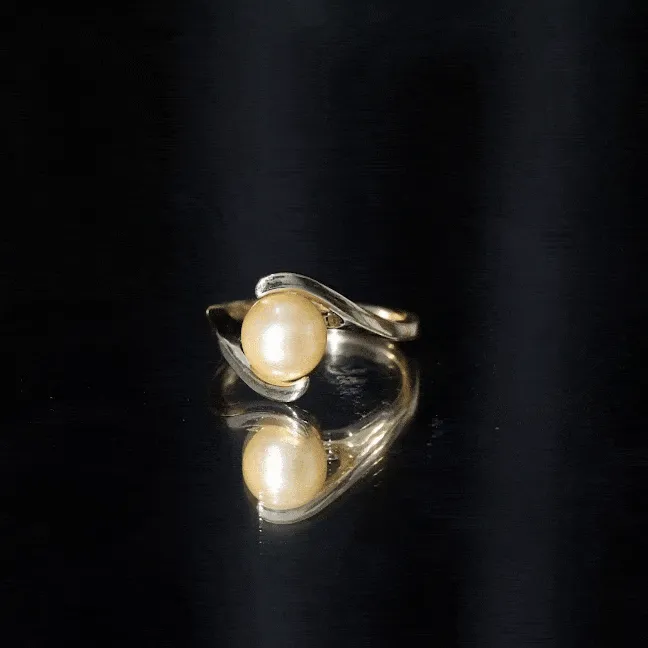 5 CT Solitaire South Sea Pearl Bypass Engagement Ring in Gold