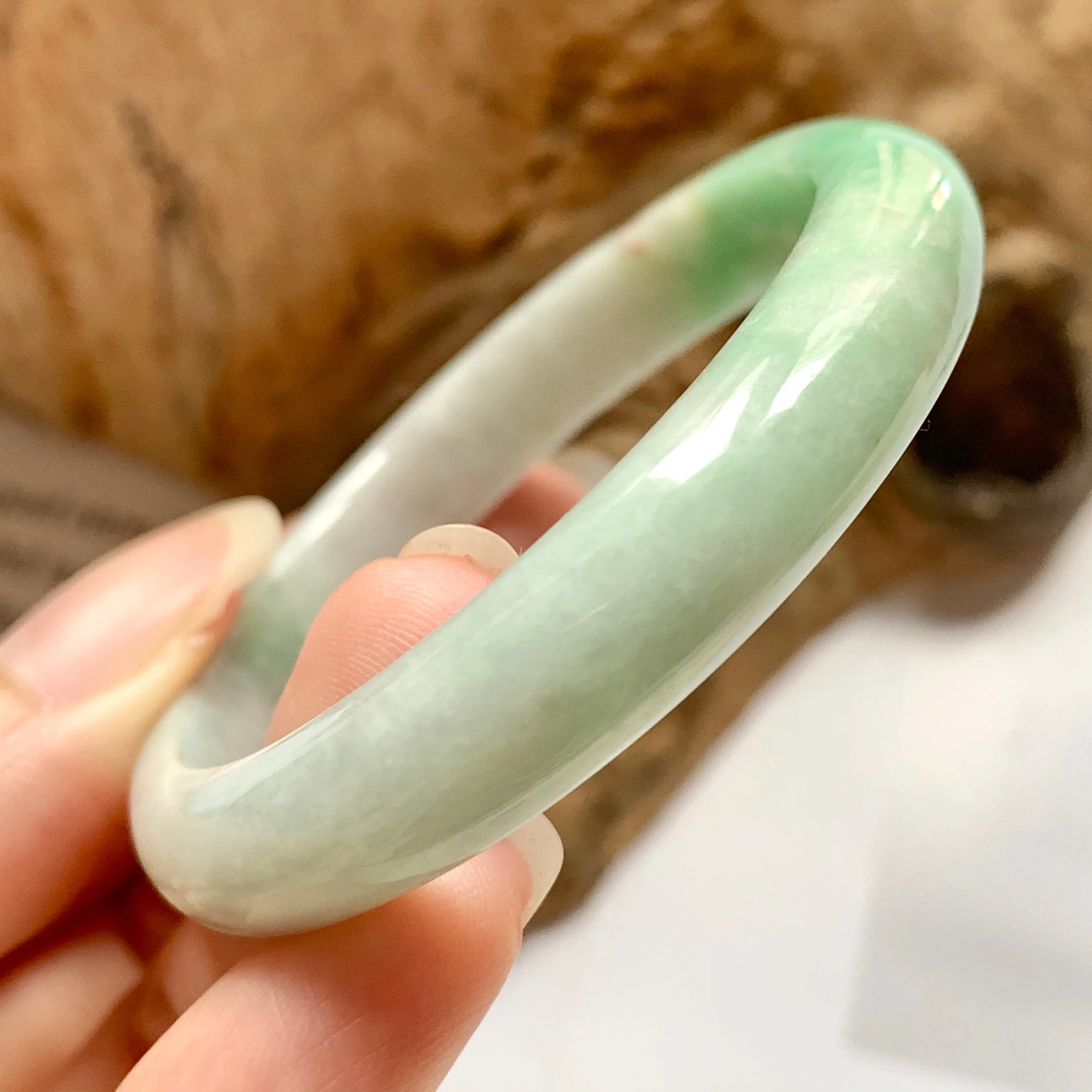 52.6mm A-Grade Natural Moss On Snow Jadeite Modern Oval Bangle No.151721