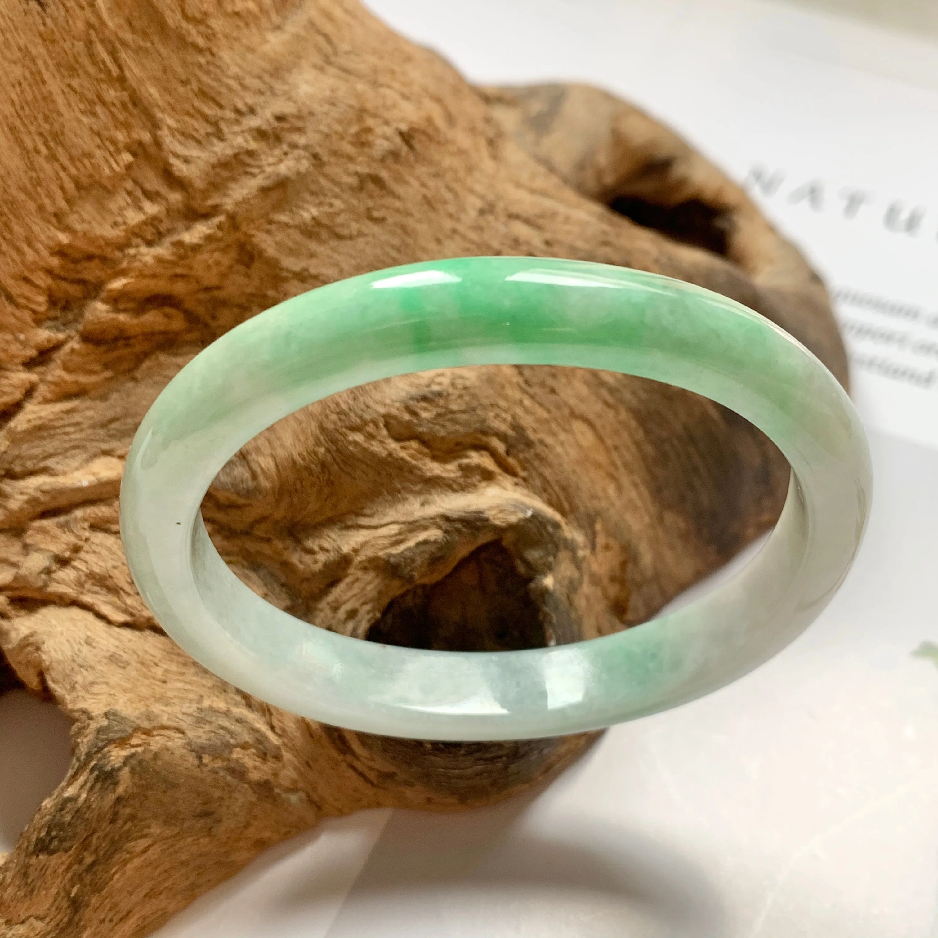 52.6mm A-Grade Natural Moss On Snow Jadeite Modern Oval Bangle No.151721