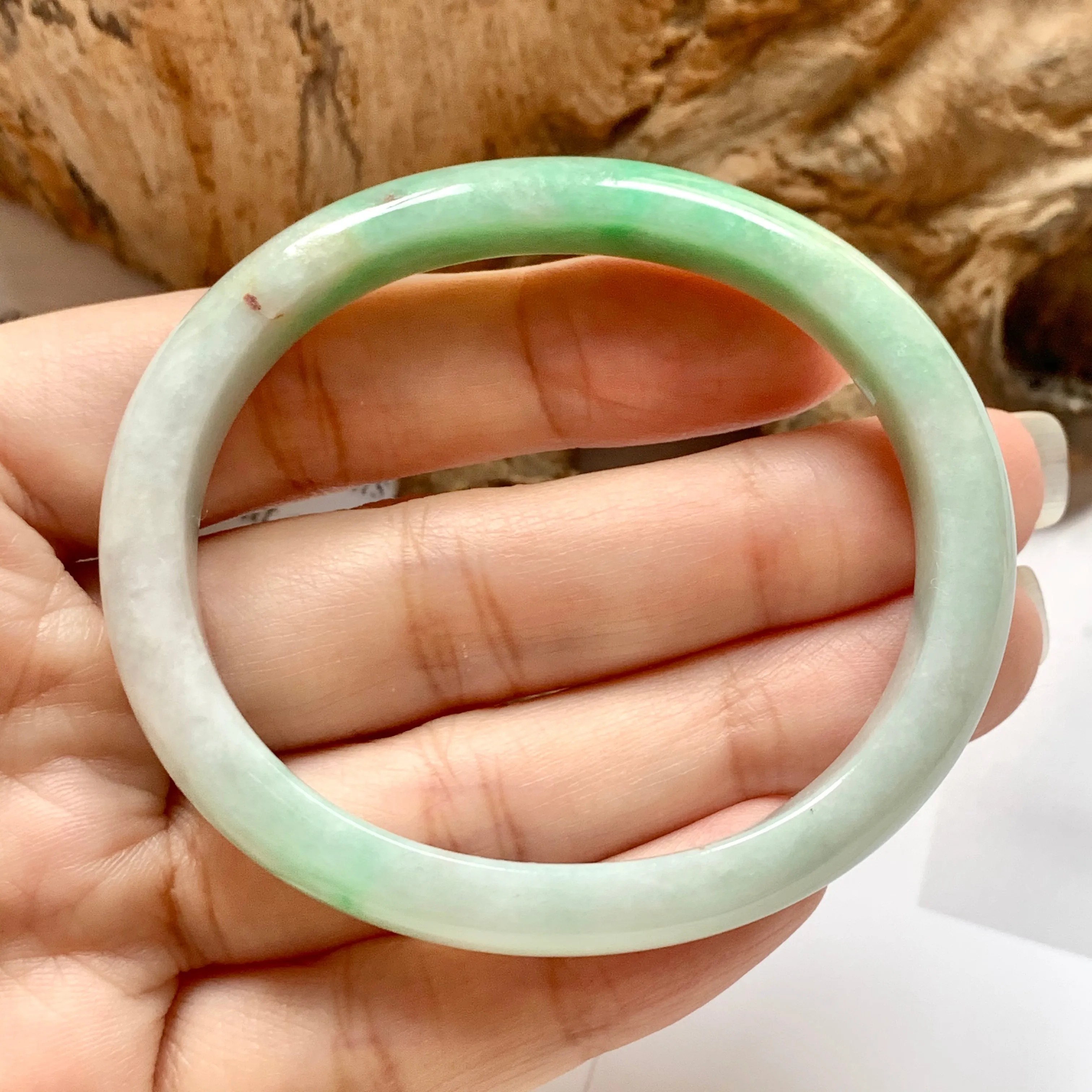 52.6mm A-Grade Natural Moss On Snow Jadeite Modern Oval Bangle No.151721