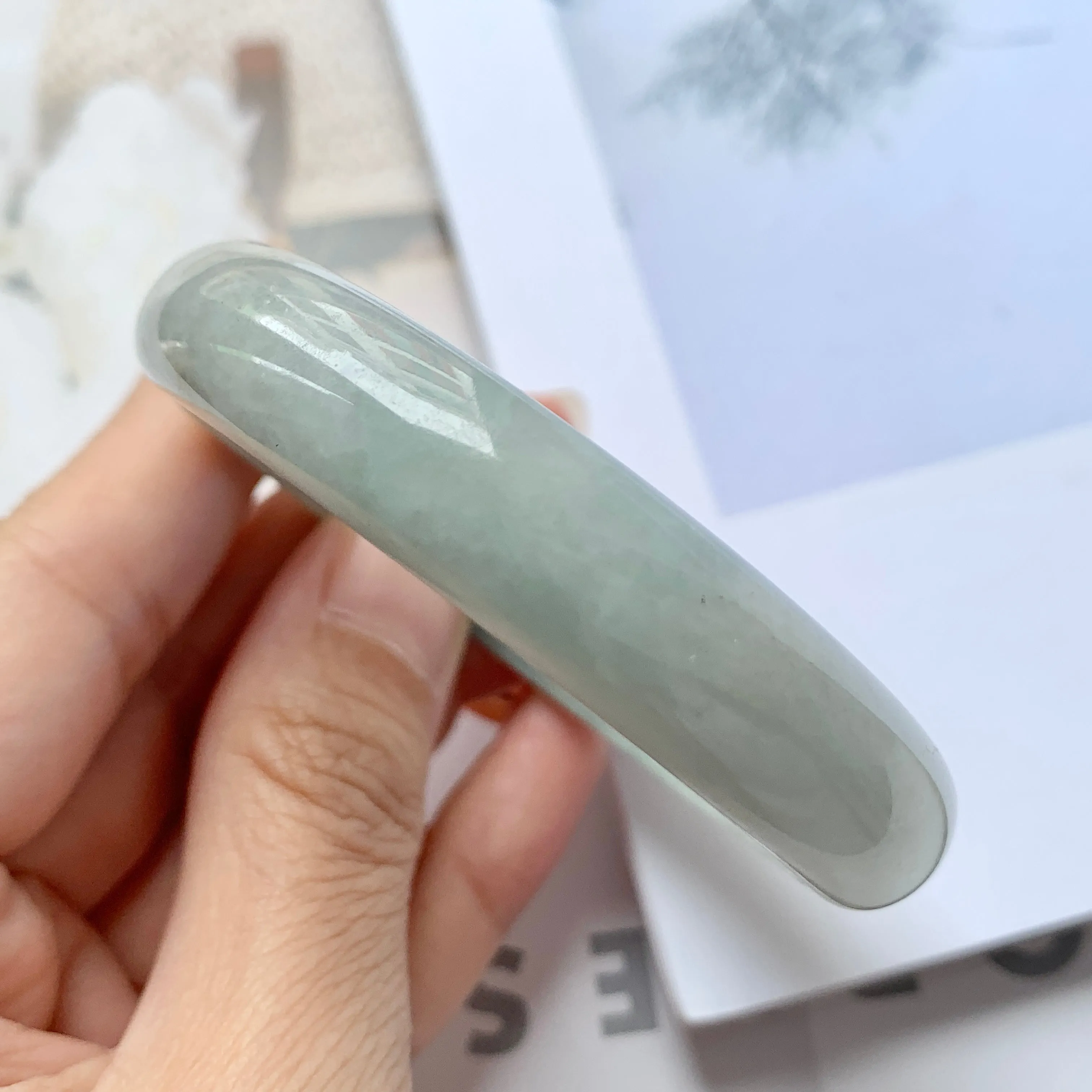 52.9mm A-Grade Natural Light Green Jadeite Modern Round Bangle No.330075