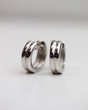 Double Ridge Huggie Hoop Earrings