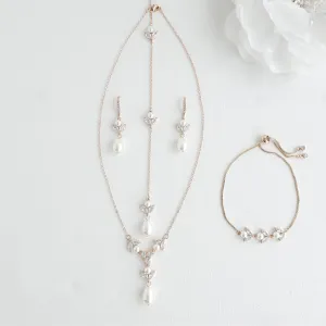 Jewelry Set for brides in Simple Design- Rose Gold- Leila