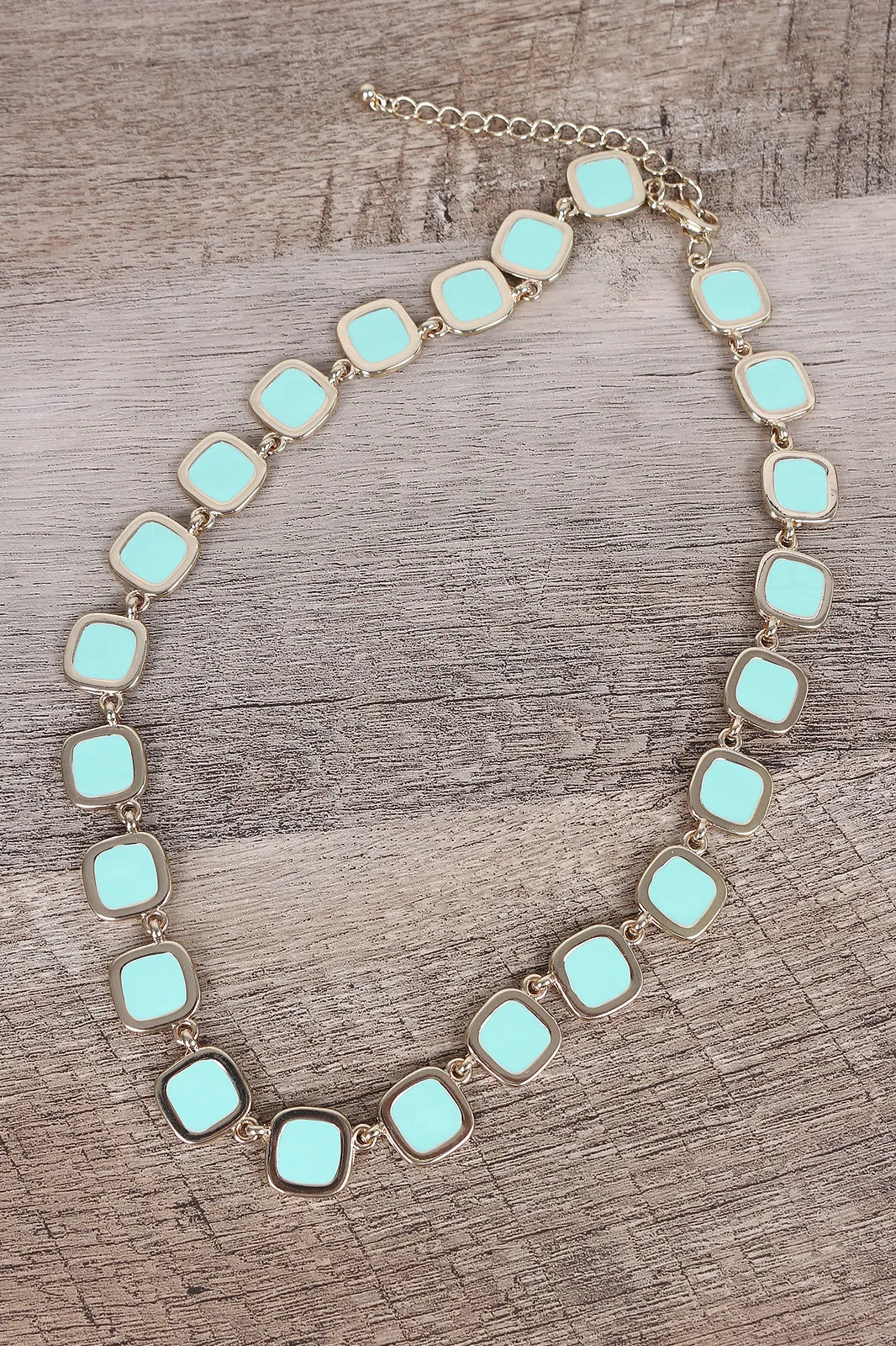 Miss Regal Necklace