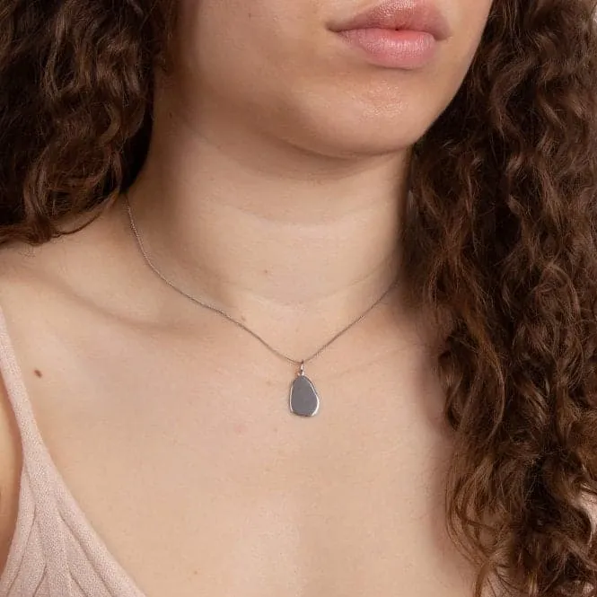 Organic Shaped Tag Textured Edge Pendant P5258