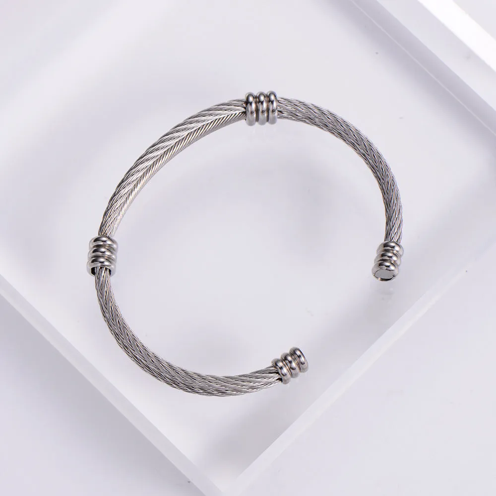 Rustic Women Metal Star Titanium Steel Electroplating Bangles