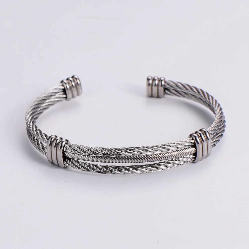 Rustic Women Metal Star Titanium Steel Electroplating Bangles