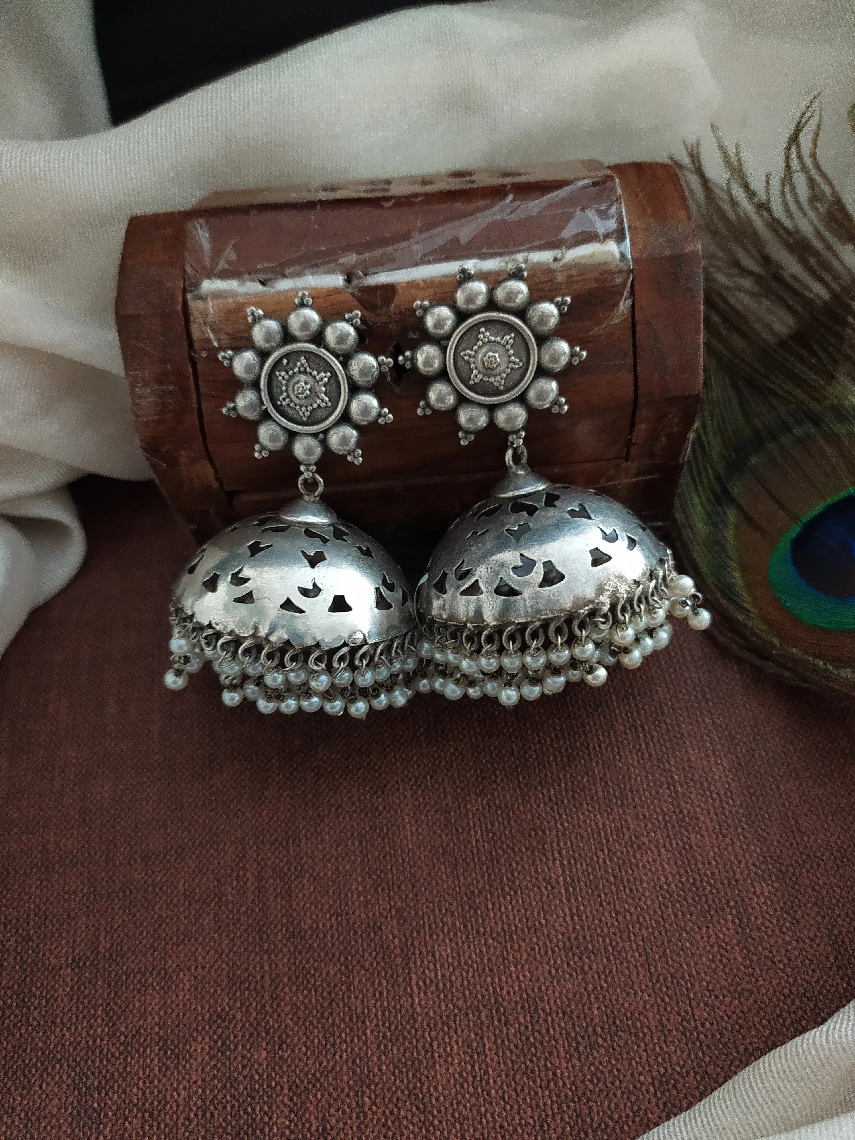 Simple & Elegant Oxidized Plain Jhumki Earrings