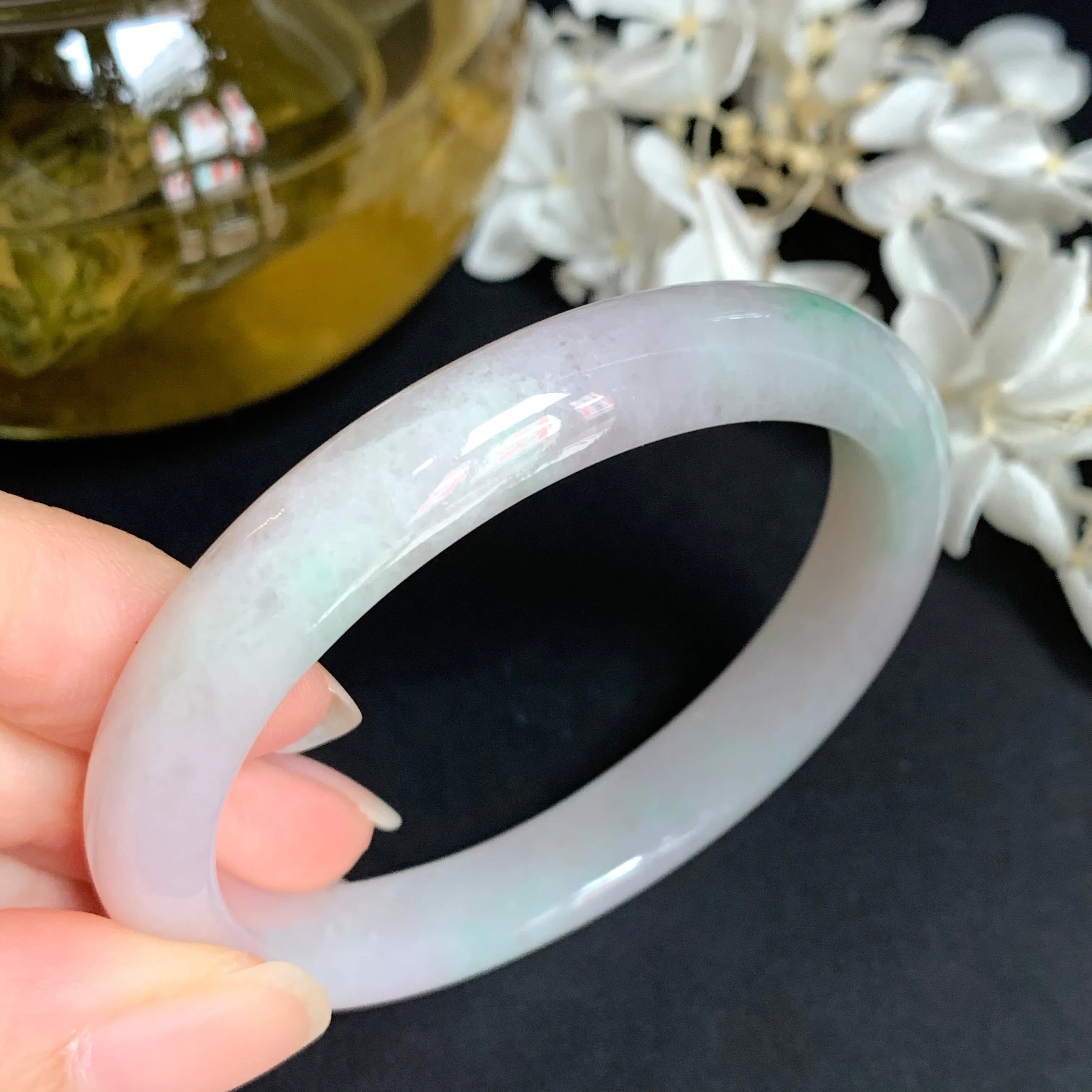 SOLD OUT: 51.5mm A-Grade Jadeite Modern Oval Bangle No.151706