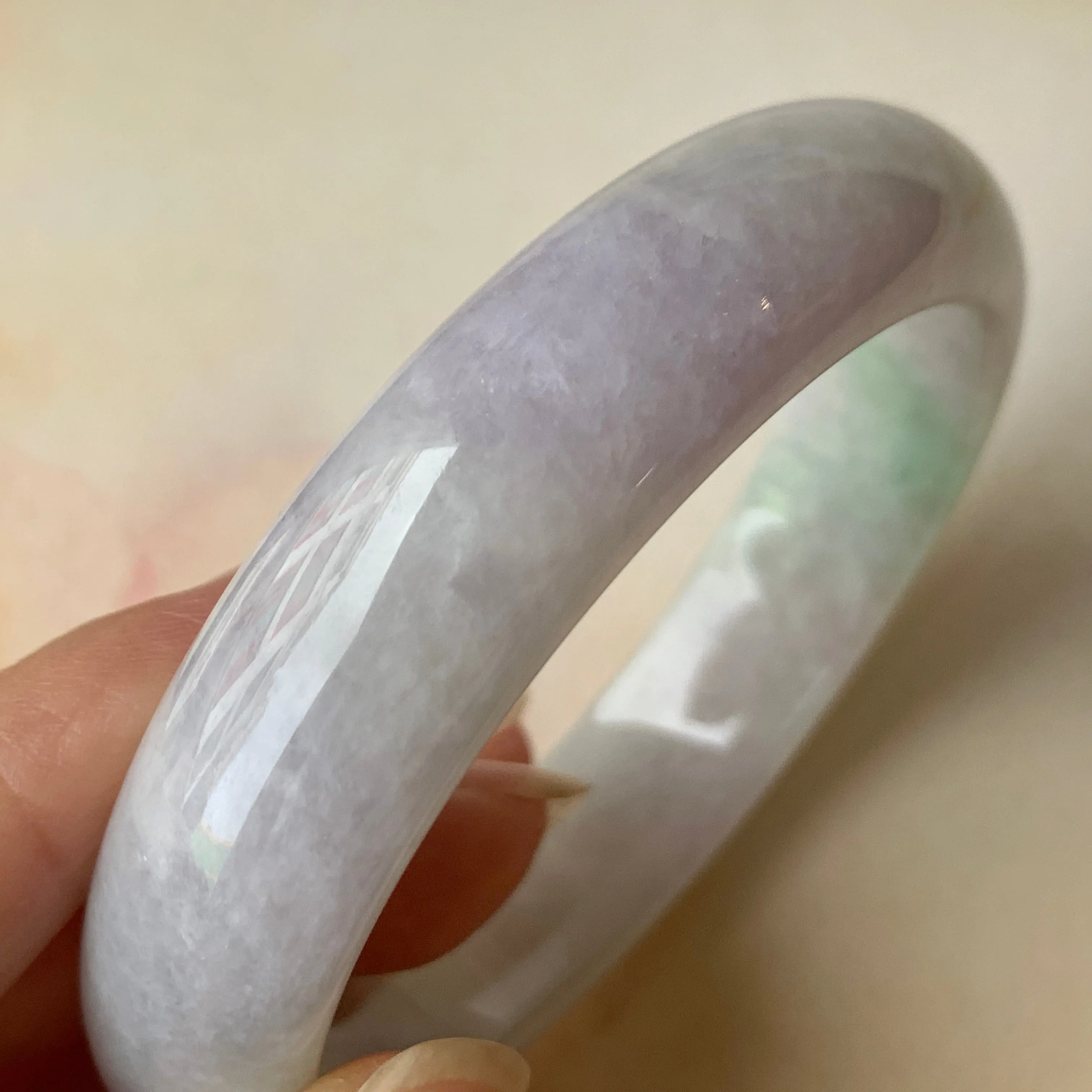 SOLD OUT: 57.6mm A-Grade Natural Lavender & Green Jadeite Modern Round Bangle No.151915