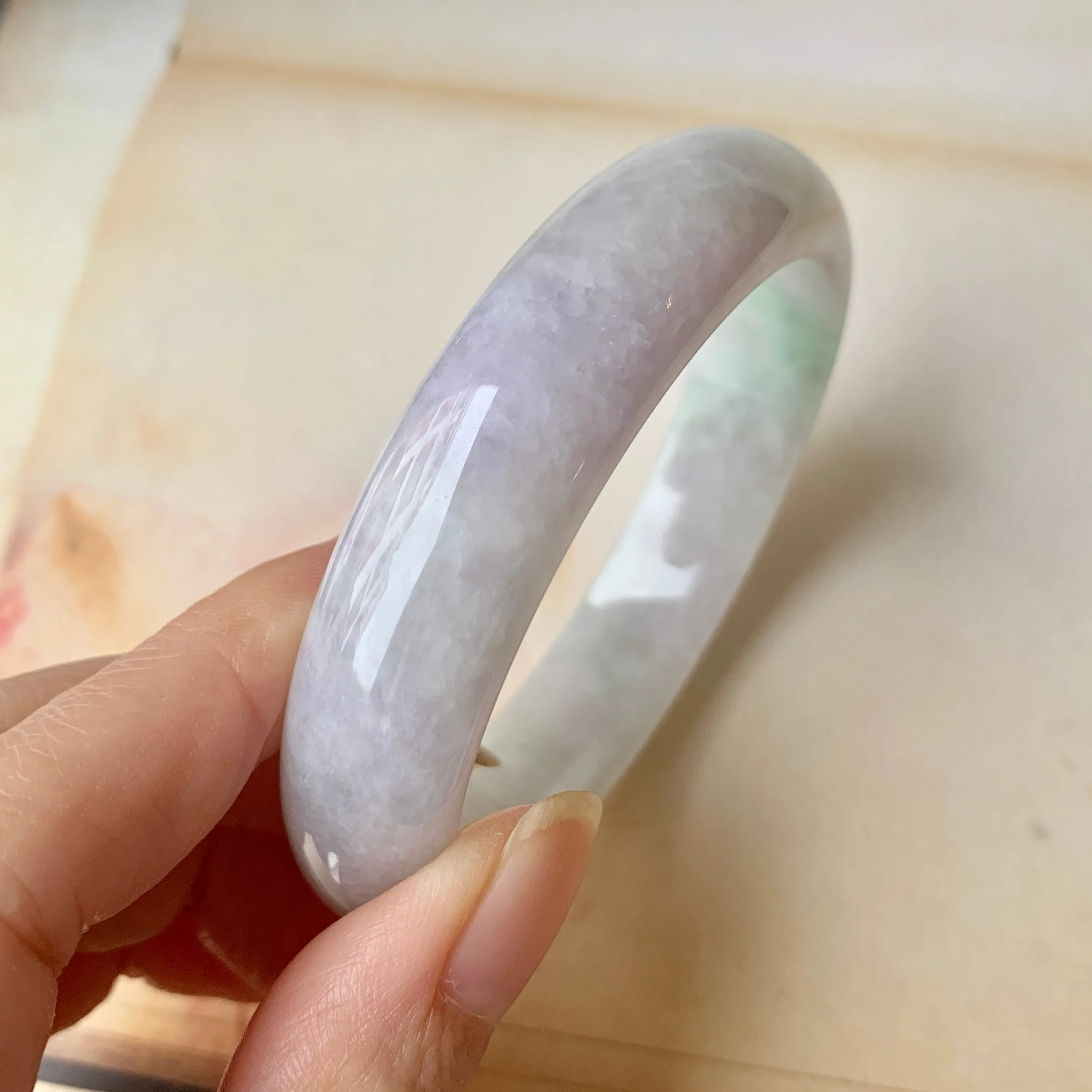 SOLD OUT: 57.6mm A-Grade Natural Lavender & Green Jadeite Modern Round Bangle No.151915