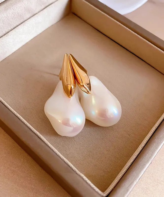 Stylish Gold Alloy Asymmetric Pearl Stud Earrings RG015